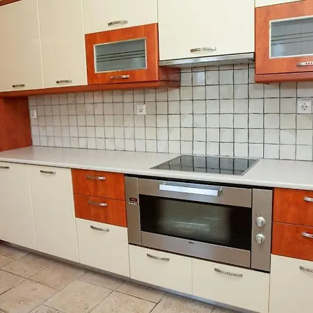 Athena's For Families, 50m From The Beach! Ligia