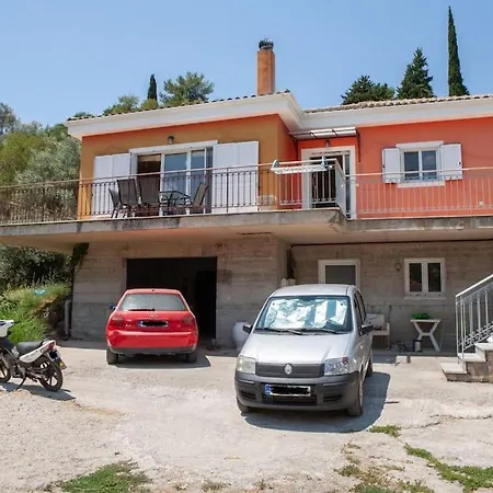 Athena's For Families, 50m From The Beach! Ligia