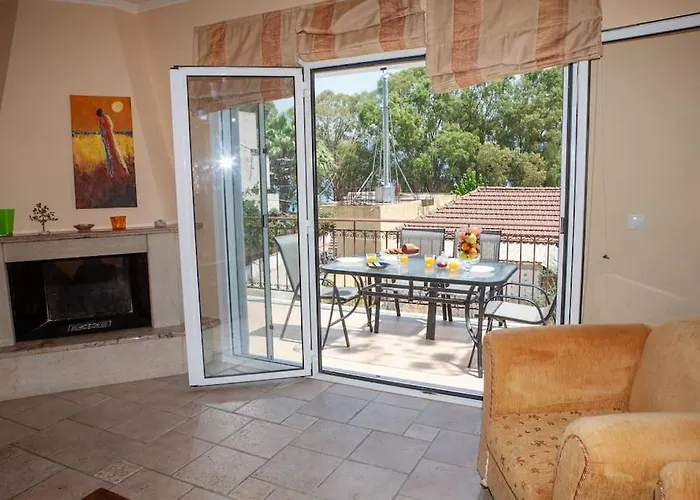 Athena's For Families, 50m From The Beach! Apartament