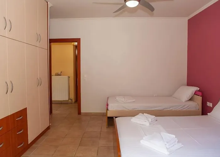 Athena's For Families, 50m From The Beach! * Ligia