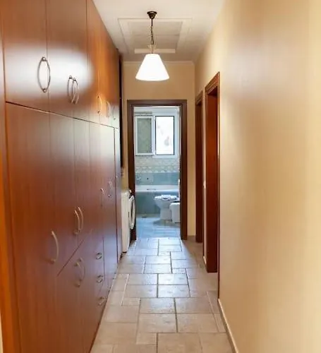 Athena's For Families, 50m From The Beach! Apartament