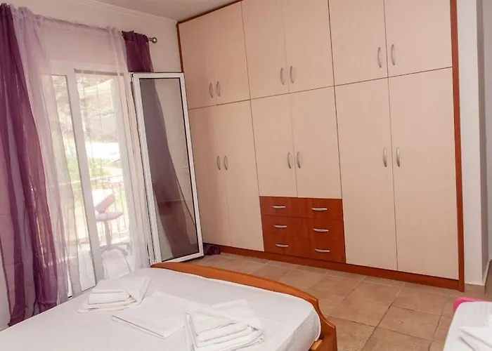 Athena's For Families, 50m From The Beach! Apartament