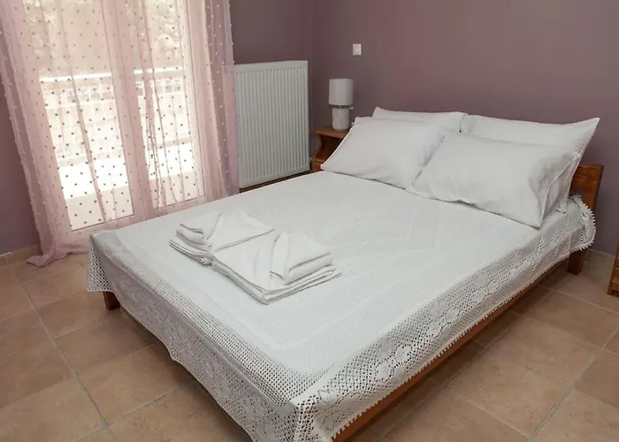 Athena's For Families, 50m From The Beach!