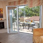 Athena's For Families, 50m From The Beach! Appartamento
