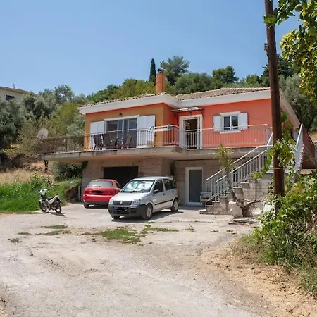 Apartment Athena's For Families, 50m From The Beach!