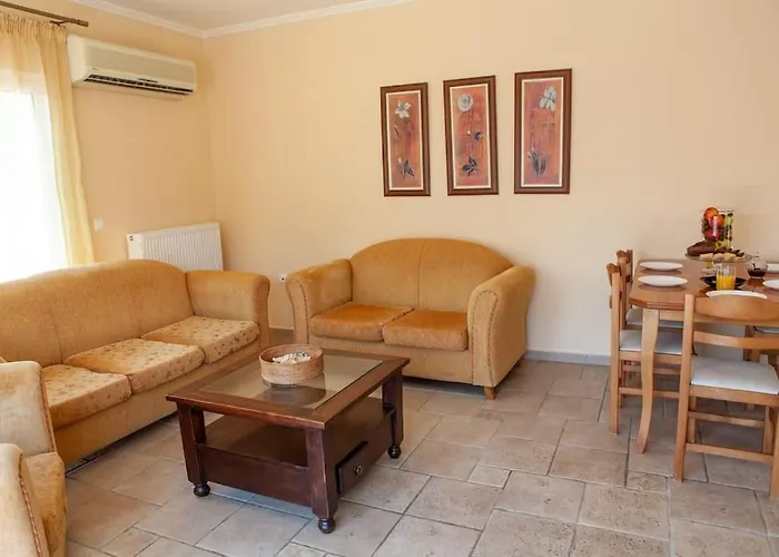 Athena's For Families, 50m From The Beach! Apartment